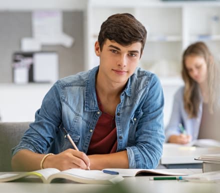 Study International Logo